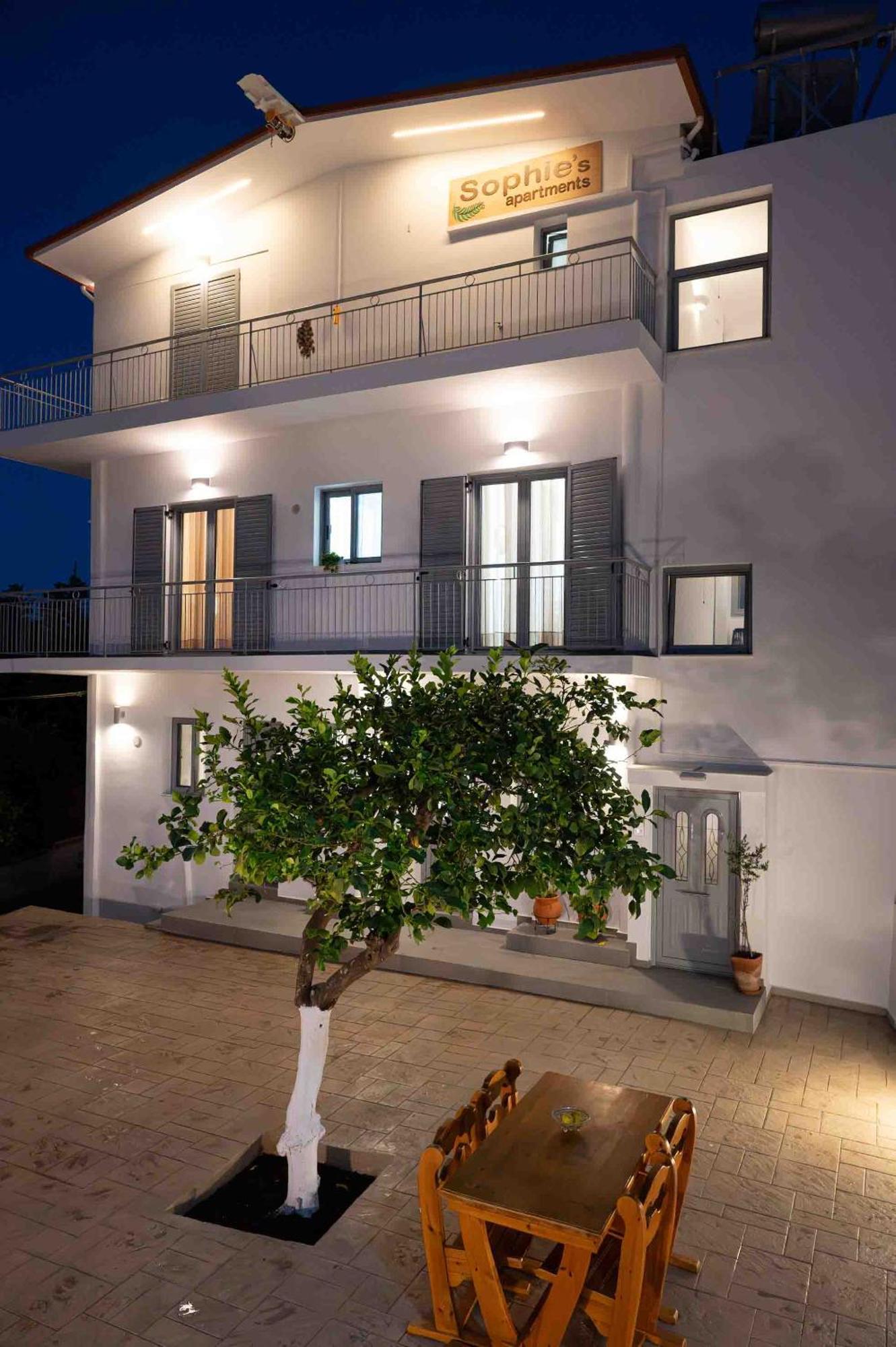 Sophie'S Apartments 3&4 Poros Town Exterior foto